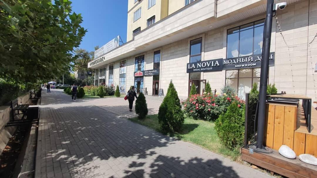 Apartment Studio With Good View Bishkek Exterior foto