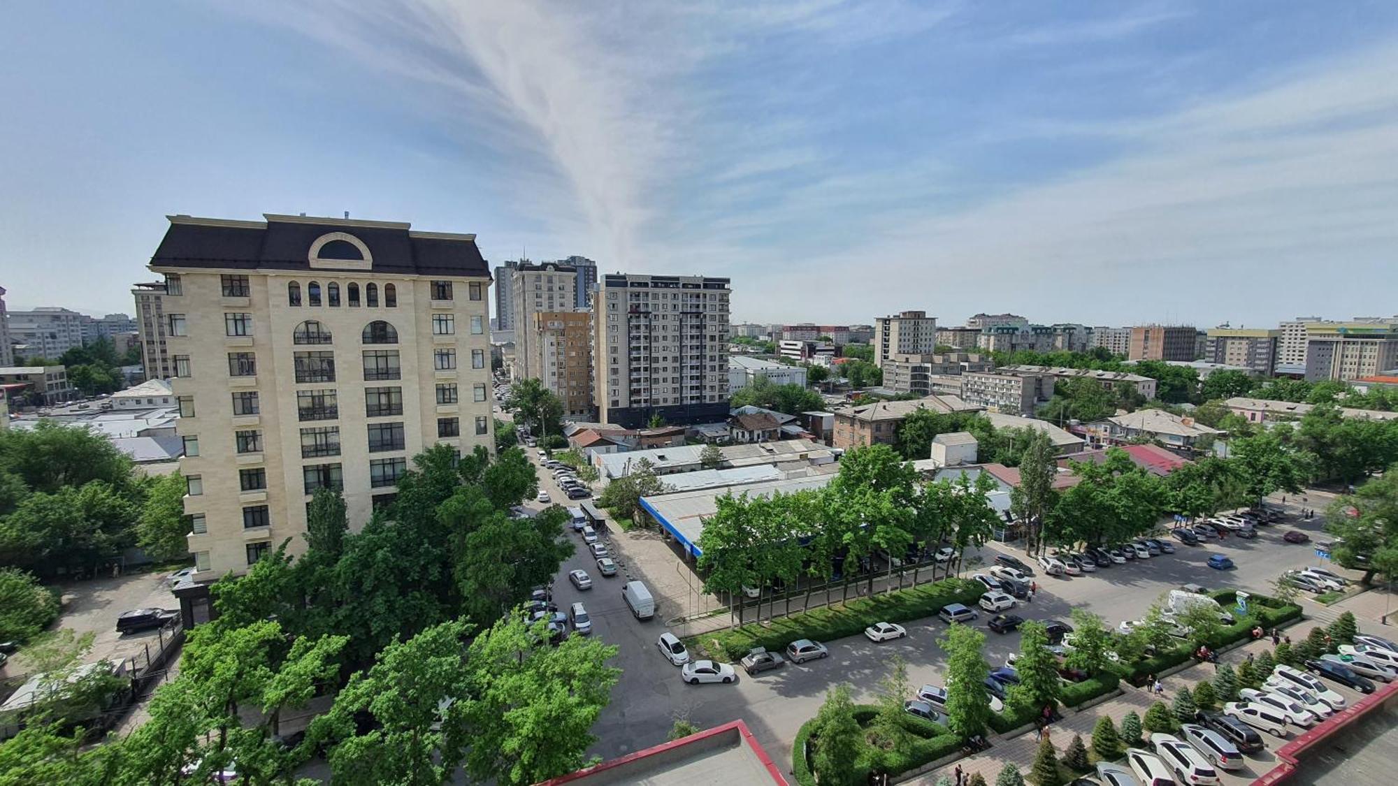 Apartment Studio With Good View Bishkek Exterior foto